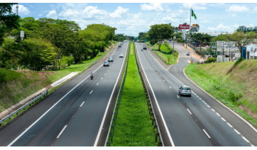 Raposo Tavares: câmera vai flagrar uso do celular ao volante e falta do cinto de segurança na região