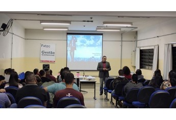 Palestra ?Mercado de trabalho, meu lugar é aqui?, conduzida por Vagner Rodrigues dos Santos (Foto: Cedida/Fatec).