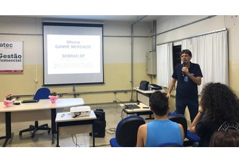 Palestra com o tema ?Ganhe mercado?, com Paulo Alexandre Mungo Balbo (Foto: Cedida/Fatec).