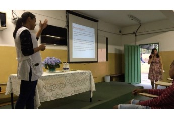 Palestras foram realizadas em escolas, pelo Núcleo de Apoio à Saúde da Família (Foto: Assessoria de Imprensa).