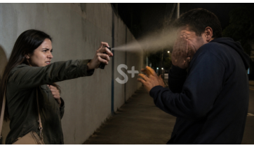 Mulheres podem comprar e usar spray de pimenta para defesa pessoal