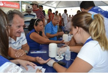 UniFAI-Social registra mais de 600 atendimentos no sábado, dia 1º; ação, em comemoração ao Dia Mundial da Saúde e da Nutrição, foi realizada no Centro da cidade. (Foto: Daniel Torres)