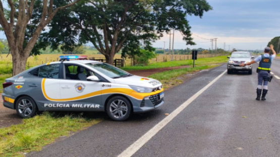Polícia Rodoviária intensifica fiscalização nas estradas paulistas durante feriado de Finados