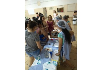 Atividade organizada pela equipe do PAS II amplia informações e orientações às gestantes (Foto: Cedida).