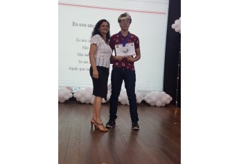 Festival e Concurso Literário teve encerramento com entrega de premiações no Anfiteatro da Biblioteca Municipal (Foto: Cedida).