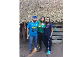 Bruno e Maria Eduarda na expedição Doutores Sem Fronteiras (Foto: Acervo Pessoal).