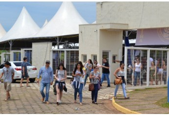 Candidatos ao curso de medicina realizaram provas no último fim de semana, em Adamantina (Foto: UniFAI).