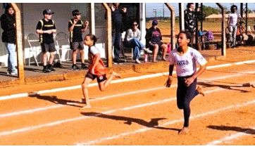 Crianças do Projeto Asa participam de fase sub-regional do Pró-Atletismo em Adamantina 