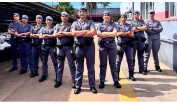 Polícia Militar homenageia mulheres da corporação em evento especial em Adamantina
