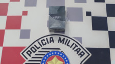 Após furtar perfume em farmácia, homem é preso instantes depois pela Polícia Militar em Adamantina