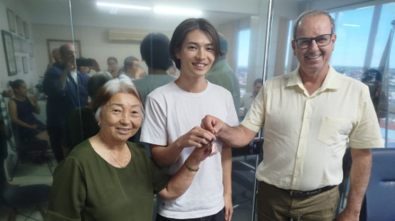 Professor japonês assume projeto de atletismo no Centro Esportivo da Acrea