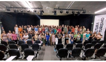 Encontro mobiliza mulheres empreendedoras e fortalece Programa Feira da Mulher Empreendedora 