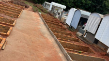 Área do cemitério que era usada para descarte recebe novos túmulos em Adamantina 