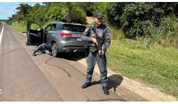 TOR apreende quase 40 kg de pasta base de cocaína e prende boliviano na SP-294 em Flórida Paulista