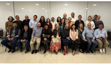 Com a deputada federal Adriana Ventura, encontro neste sábado (23) reúne lideranças em Adamantina