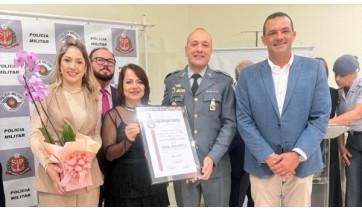Comandante do 25º Batalhão da PM, tenente coronel Cavalcante recebe título de Cidadão Adamantinense 