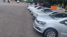 Motoristas fazem paralisação em Adamantina contra exigências de aplicativo de transporte
