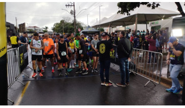 Mesmo com chuva, esportes e torcida movimentam aniversário de 77 anos de Adamantina