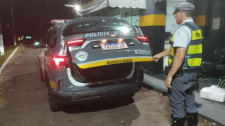 Passageiro é retirado de ônibus na SP-294 em Adamantina após causar transtornos durante viagem