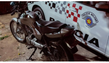 Moto furtada é localizada e recuperada pela Polícia Militar em Adamantina