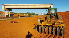 Três pessoas morrem nas rodovias da região neste sábado (22)