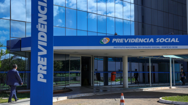 Sede do INSS em Brasilia (Foto: Fabio Rodrigues-Pozzebom/ Agencia Brasil).