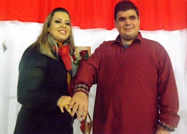 Ana e Paulinho (de Lucélia), no noivado, em Santa Catarina.