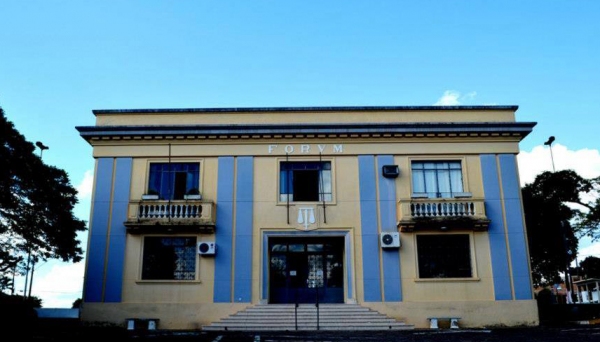 Audiência de custódia foi realizada no início da tarde, no Fórum de Lucélia (Foto: Arquivo/Siga Mais).