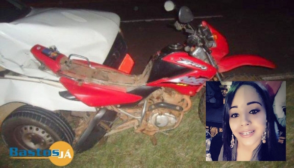 Moto foi atingida pela traseira e matou Lamara Rafaela Amorim da Silva, de 23 anos (Fotos: Site Bastos Já).