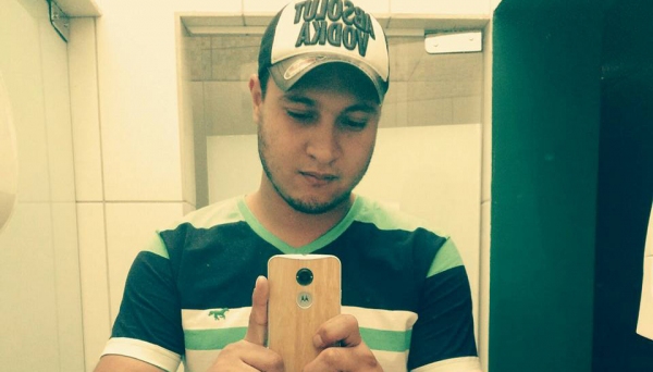 Funileiro Giovano Costa, de 27 anos, é a vítima do assassinato ocorrido no início da noite desta segunda-feira (13) no Parque do Sol, em Adamantina (Foto: Reprodução/Facebook).