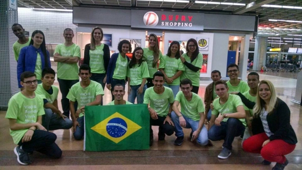 Guilherme César, que estudou na ETEC Eudécio Luiz Vicente, foi selecionado pelo Centro Paula Souza e embarcou para os EUA, para intercâmbio cultural (Foto: Arquivo Pessoal).
