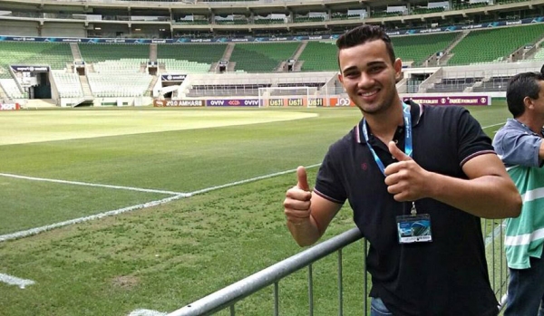 Rafael Neves Grassi era filho único e morreu aos 23 anos, com suspeita de H1N1, em Tupã (Foto: Facebook).