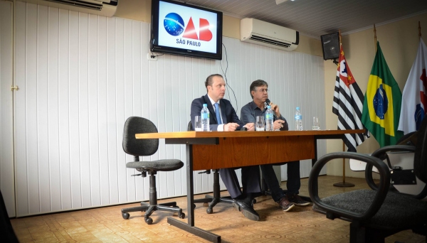 OAB promove encontro Eleições Limpas. Convite foi feito aos dois candidatos a prefeito. Cícero Mortari não compareceu (Foto: Cedida/Fernando Sato).