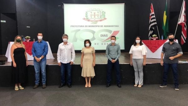 Prefeito, vice-prefeita e secretários municipais que participaram da live (Reprodução/PMA).