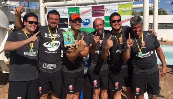 Com vitória Adamantina segue na competição agora na Série Ouro da Copa Brasil de Biribol (Foto: Cedida).
