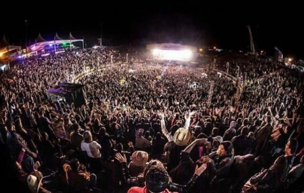 Evento foi estendido em razão do cancelamento da programação desta terça-feira (13). (Foto: Ederson Lima)