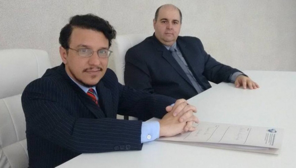 Solenidade realizada no auditório do campus  2 marcou a posse de Paulo Sérgio e Fábio Botteon como reitor e vice-reitor da UniFAI (Foto: UniFAI).