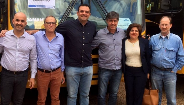 Vereadores do DEM e prefeito Márcio Cardim: nova conquista para Adamantina (Foto: Arquivo).