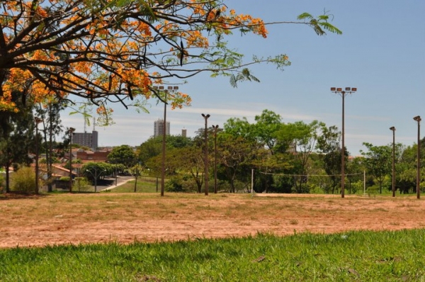 Flagrante de tráfico de drogas no Parque dos Pioneiros