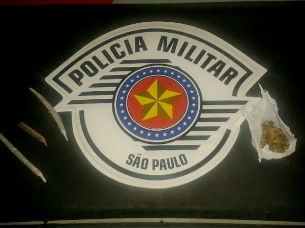 Maconha apreendida com jovens de Tupi Paulista, na ExpoVerde. (Foto: Cedida/Polícia Militar)