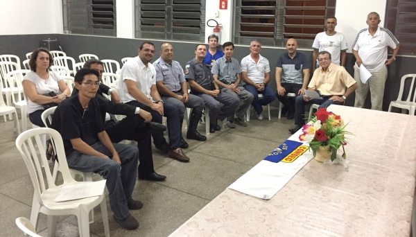 Comunidade e autoridades participam da reunião mensal do CONSEG ? Conselho Comunitário de Segurança de Adamantina (Foto: Divulgação).