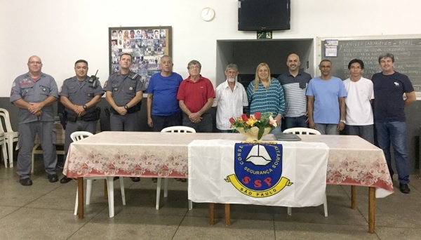 Composição da mesa, na reunião do CONSEG realizada nesta última quinta-feira, em Adamantina (Foto: Jéssica Nakadaira).