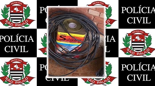 Materiais que seriam levados pelo assaltante foram recuperados pela Polícia Civil (Foto: Cedida/Deinter 8).