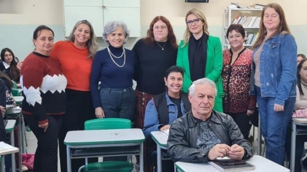 Palestra foi dirigida a profissionais do ensino em Flórida Paulista (Divulgação/PC).