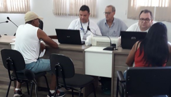 Presença dos técnicos da CDHU em Adamantina se deu a partir de iniciativa do vereador Aguinaldo Galvão (Foto: Cedida).