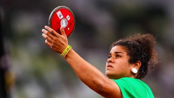 Orgulho: a atleta adamantinense Izabela Rodrigues da Silva (Foto: Wagner Carmo/CBAt).