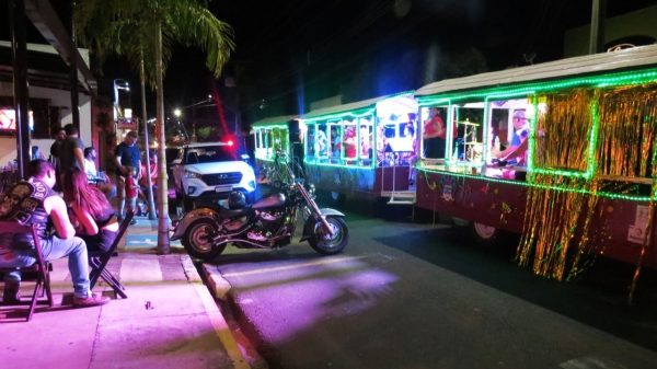 Trenzinho vai percorrer ruas de Adamantina levando ritmos do carnaval (Arquivo).