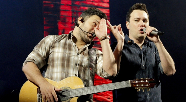 João Bosco & Vinícius fazem show nesta sexta-feira, com entrada franca, em Adamantina (Foto: Danilo Augusto).