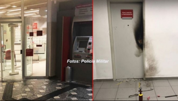 PolÃcia foi rapidamente acionada e deteve assaltante no interior da agência. Homem usou maçarico para tentar arrombar porta que dá acesso aos caixas eletrônicos Foto: Cedida/PM).
