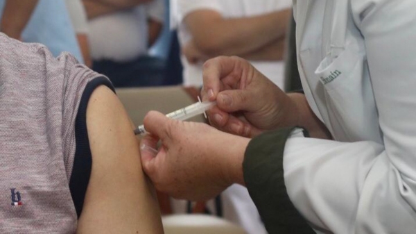 Imunização de trabalhadores da educação e segurança pública começa na primeira quinzena de abril (Divulgação/GovSP).